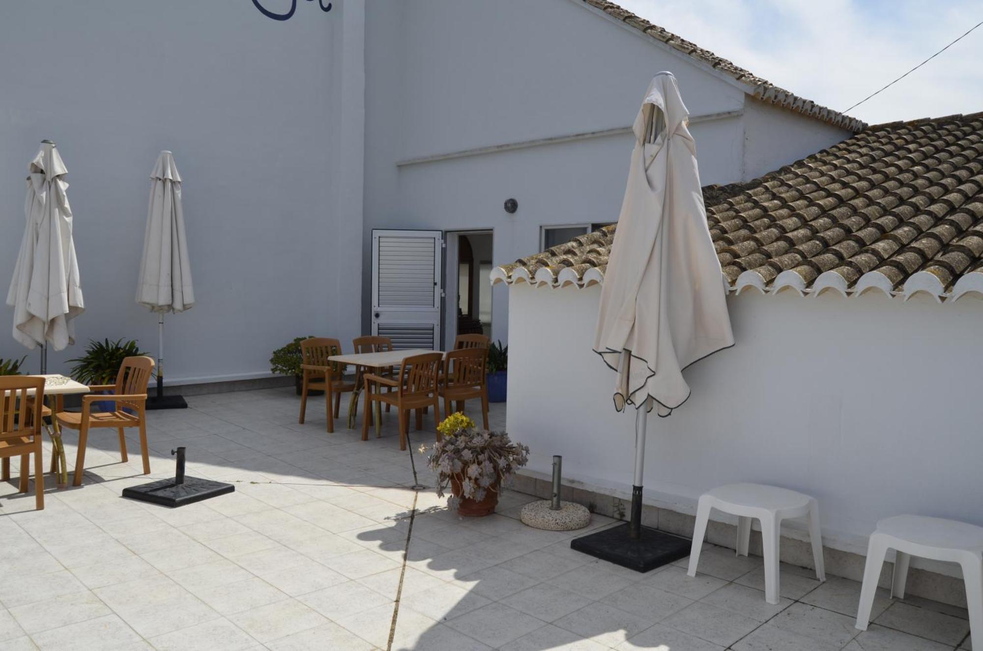 Hostal Blayet Valencia Buitenkant foto