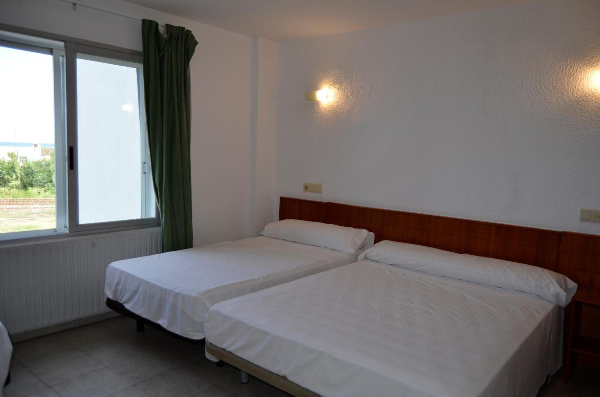 Hostal Blayet Valencia Buitenkant foto