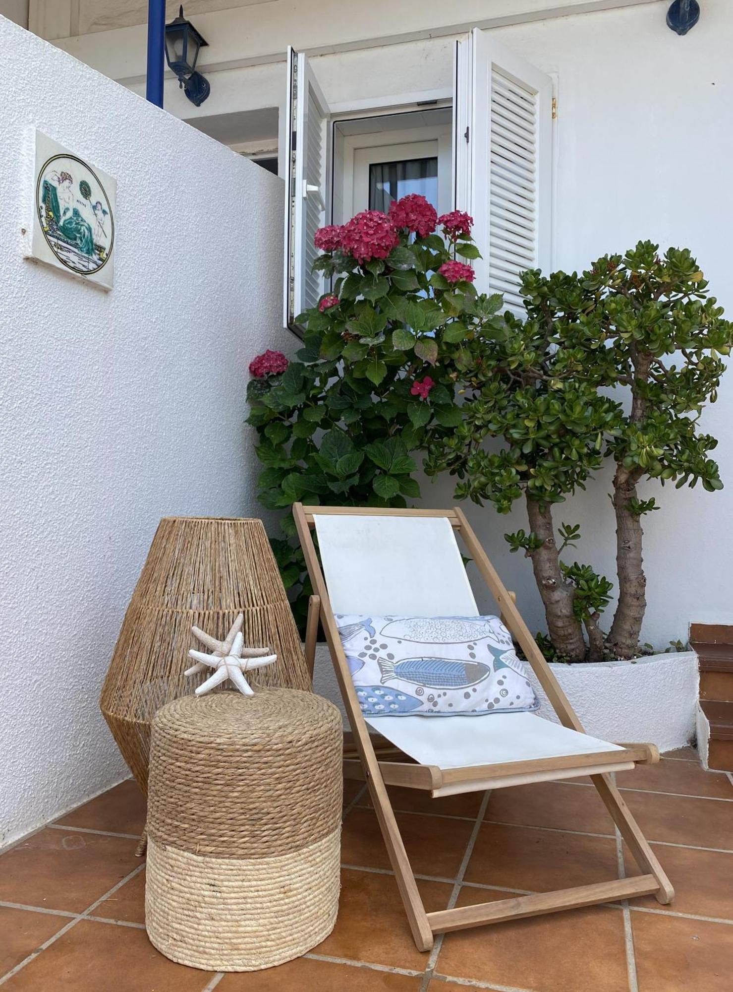 Hostal Blayet Valencia Buitenkant foto